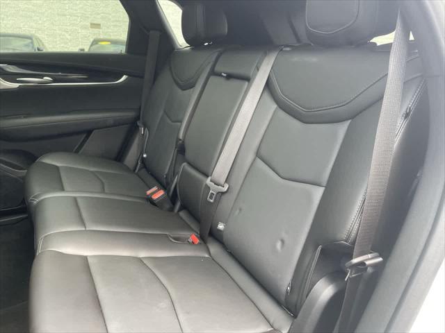 used 2022 Cadillac XT5 car, priced at $29,187