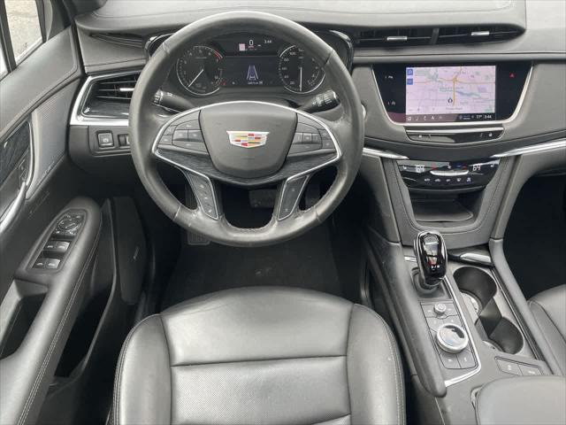 used 2022 Cadillac XT5 car, priced at $29,187