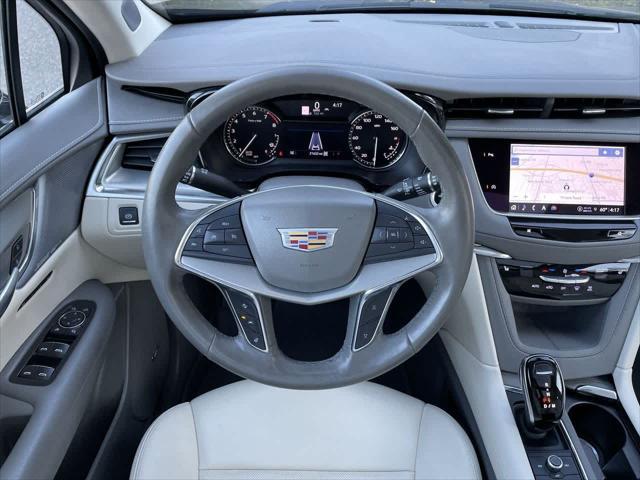 used 2022 Cadillac XT5 car, priced at $33,787