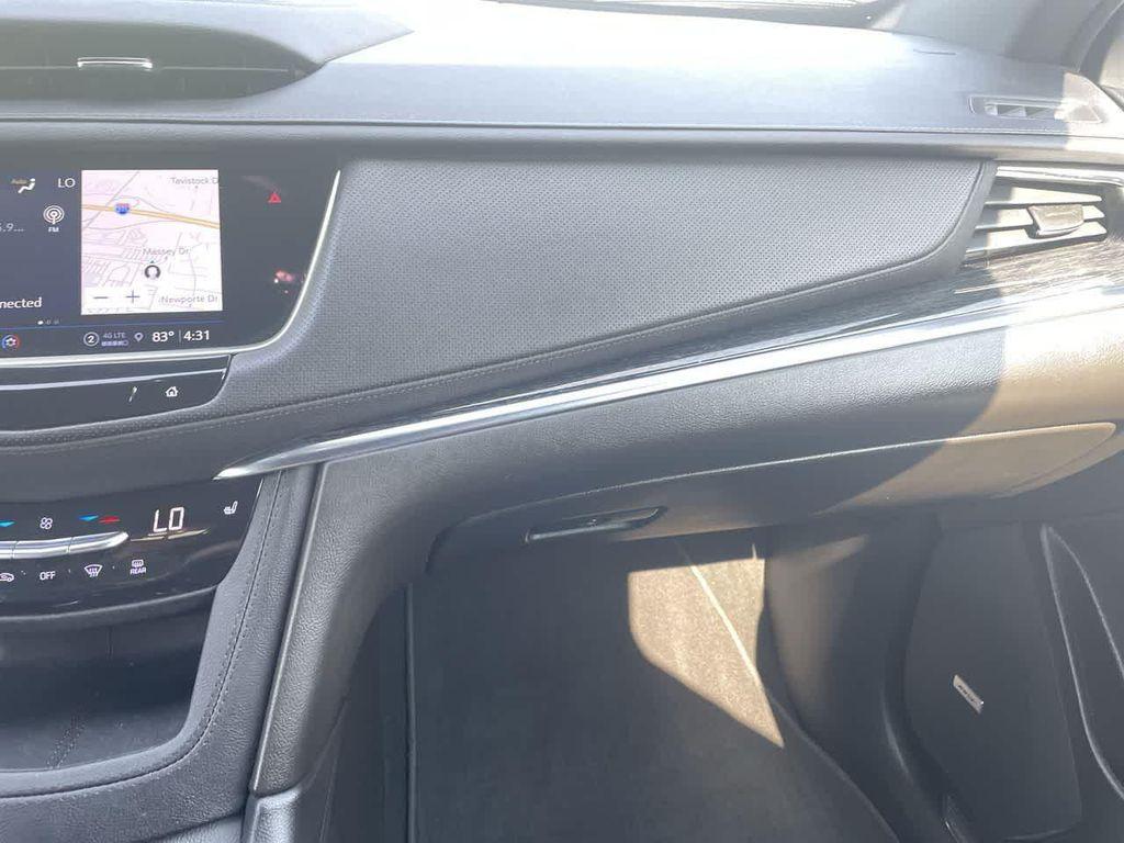 used 2023 Cadillac XT5 car, priced at $29,487
