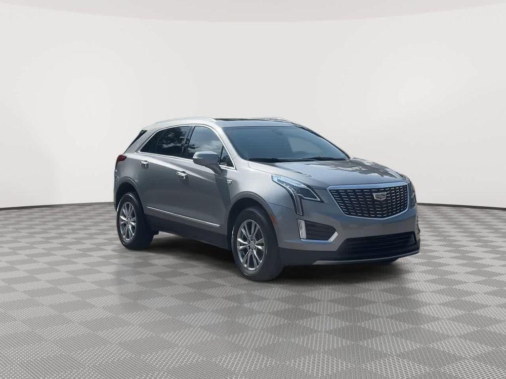 used 2023 Cadillac XT5 car, priced at $29,487