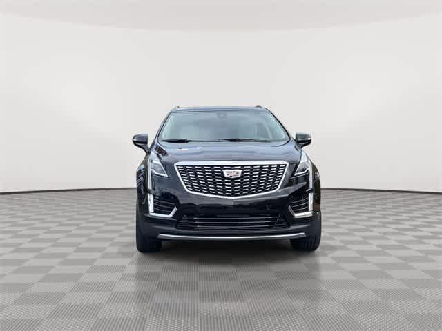 used 2023 Cadillac XT5 car, priced at $37,287