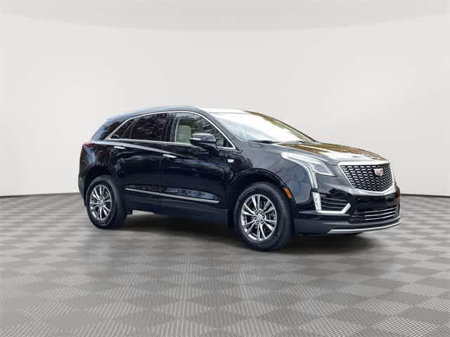 used 2023 Cadillac XT5 car, priced at $37,287