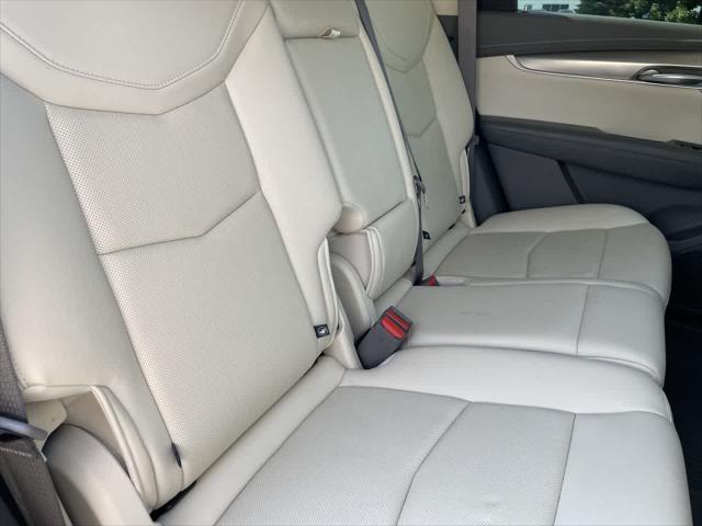 used 2022 Cadillac XT5 car, priced at $32,687