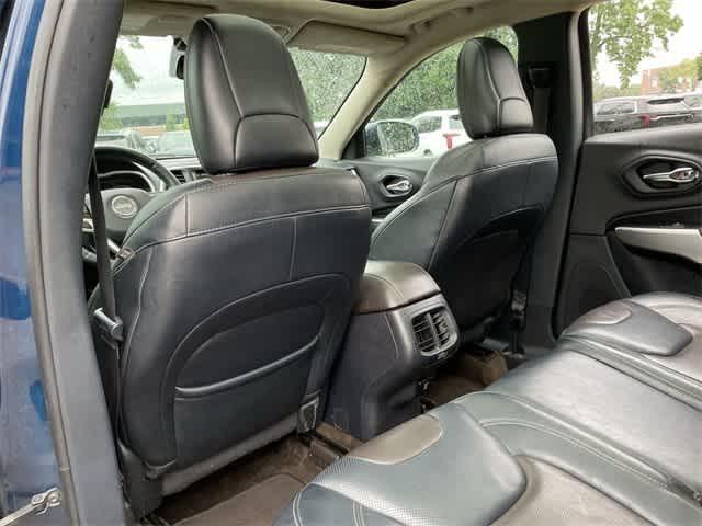 used 2018 Jeep Cherokee car, priced at $10,287