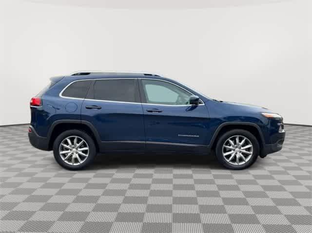 used 2018 Jeep Cherokee car, priced at $10,287