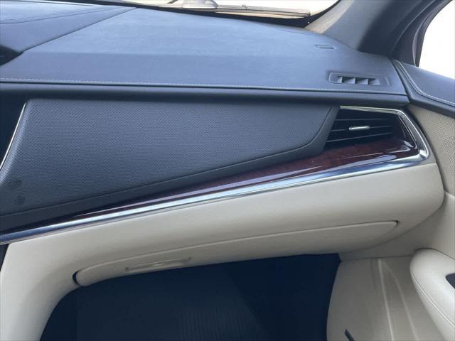 used 2018 Cadillac XT5 car, priced at $17,387