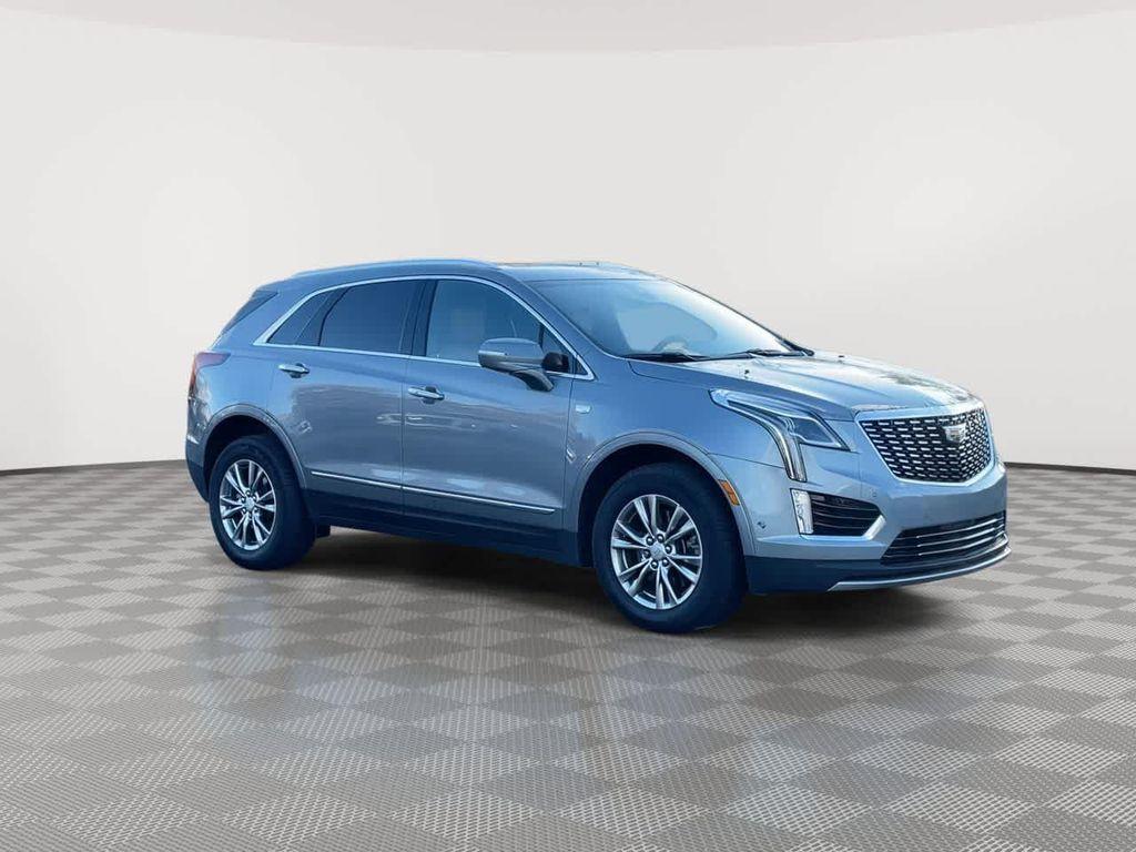 used 2023 Cadillac XT5 car, priced at $30,587
