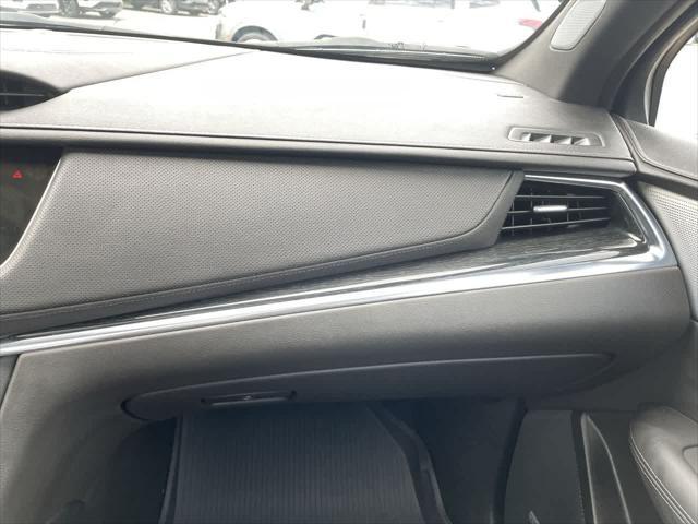used 2023 Cadillac XT5 car, priced at $33,587