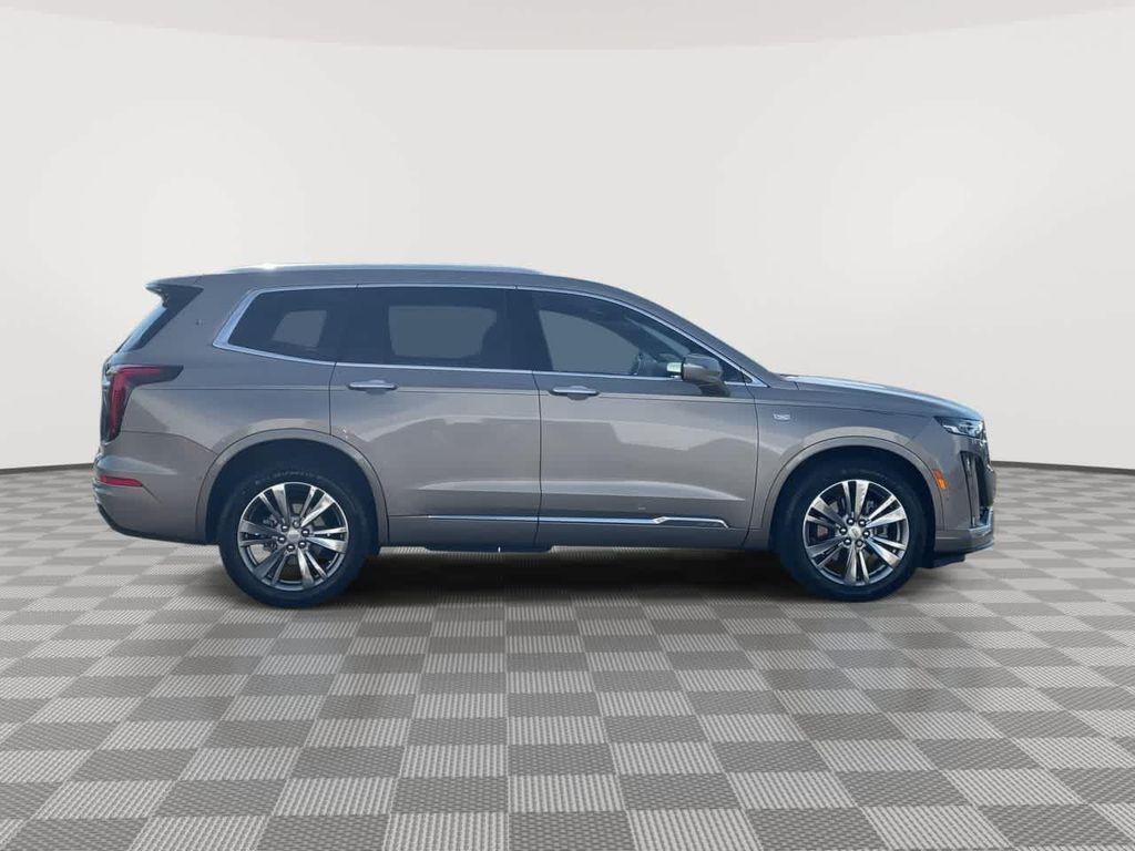 used 2023 Cadillac XT6 car, priced at $34,447