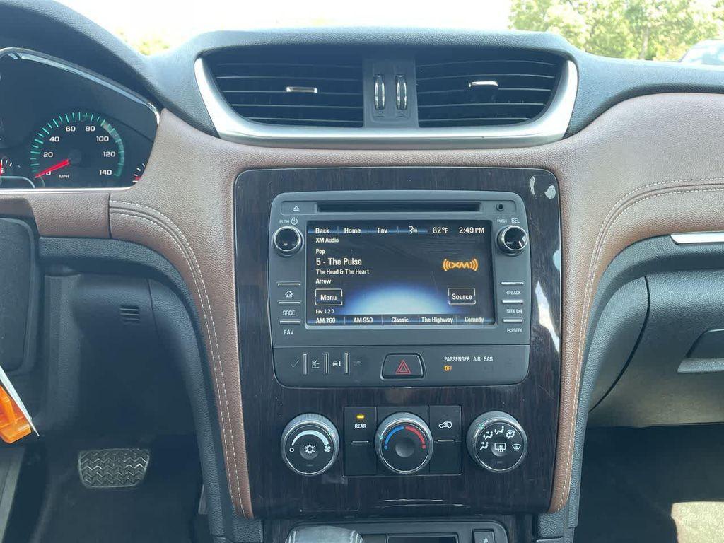 used 2016 Chevrolet Traverse car, priced at $3,987
