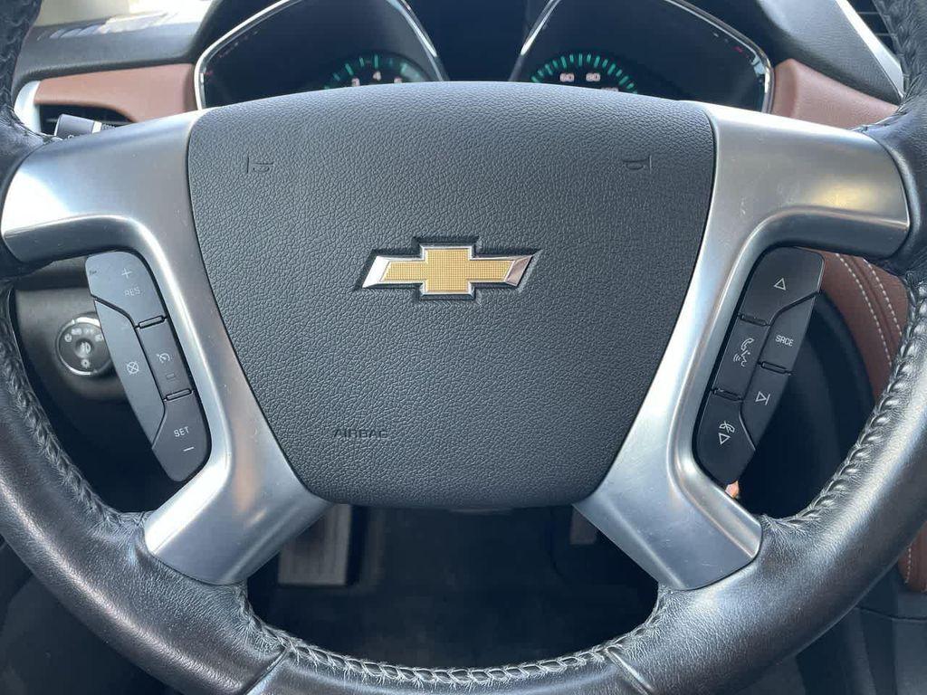 used 2016 Chevrolet Traverse car, priced at $3,987