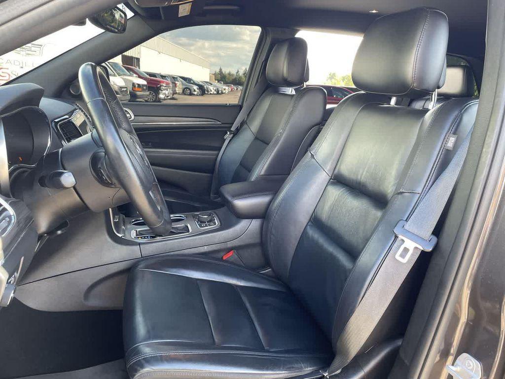 used 2019 Jeep Grand Cherokee car, priced at $20,187
