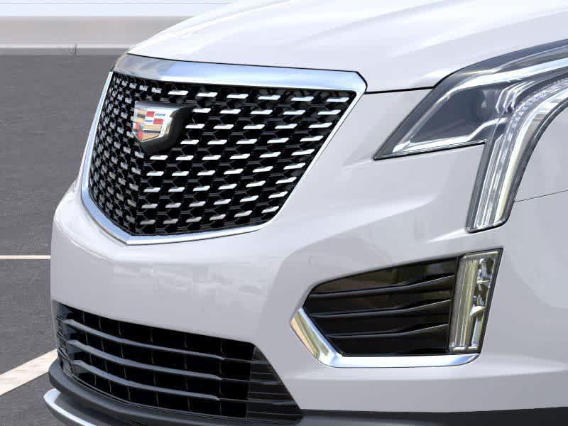 new 2025 Cadillac XT5 car, priced at $50,552