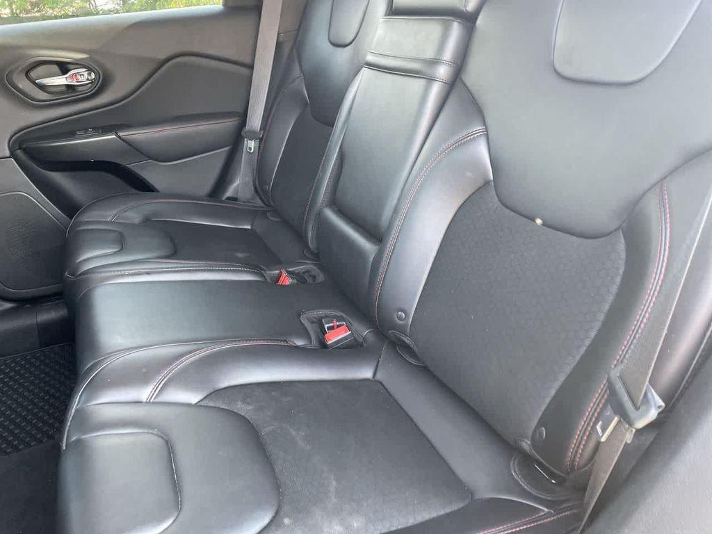 used 2019 Jeep Cherokee car, priced at $14,987