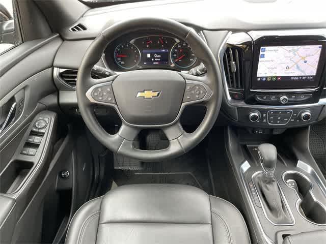 used 2023 Chevrolet Traverse car, priced at $32,187