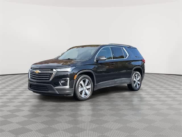 used 2023 Chevrolet Traverse car, priced at $32,187