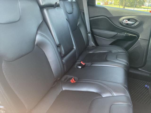 used 2020 Jeep Cherokee car, priced at $13,987