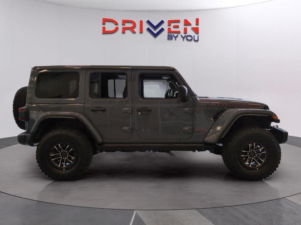 new 2026 Jeep Wrangler car, priced at $61,403