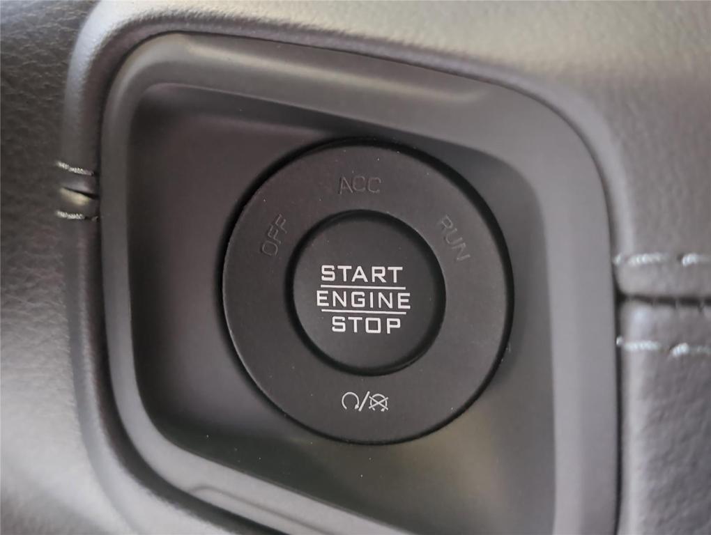 new 2026 Jeep Wrangler car, priced at $61,403