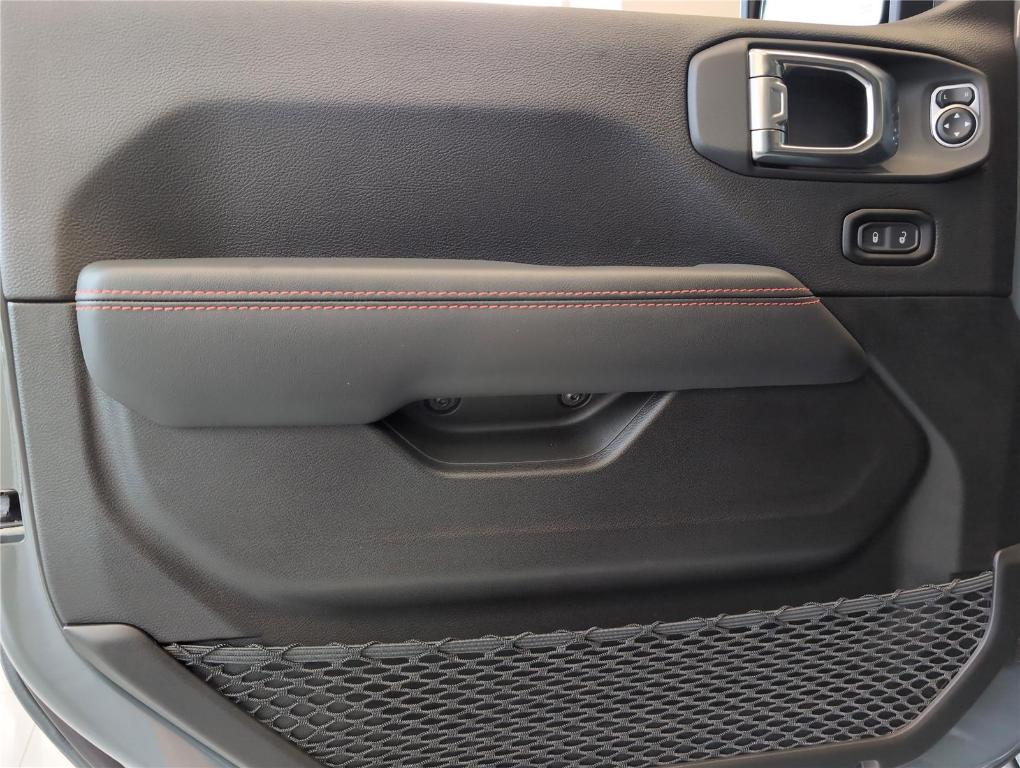 new 2026 Jeep Wrangler car, priced at $61,403