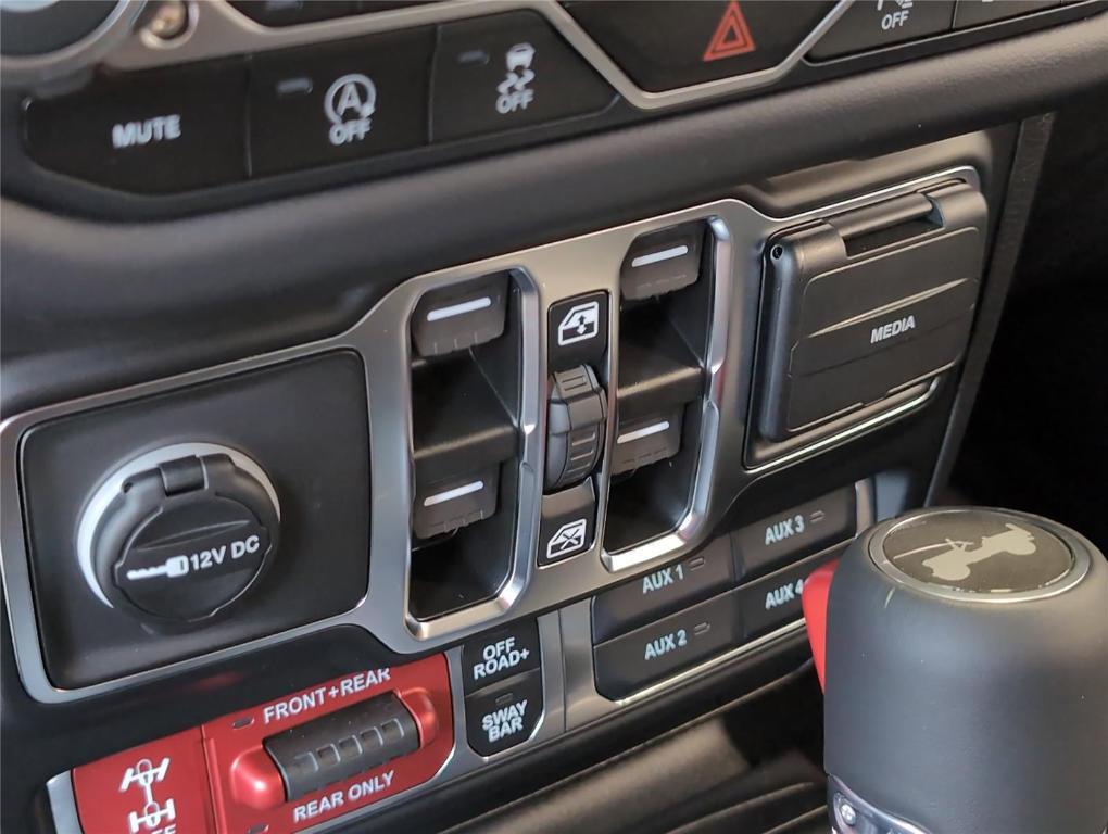 new 2026 Jeep Wrangler car, priced at $61,403