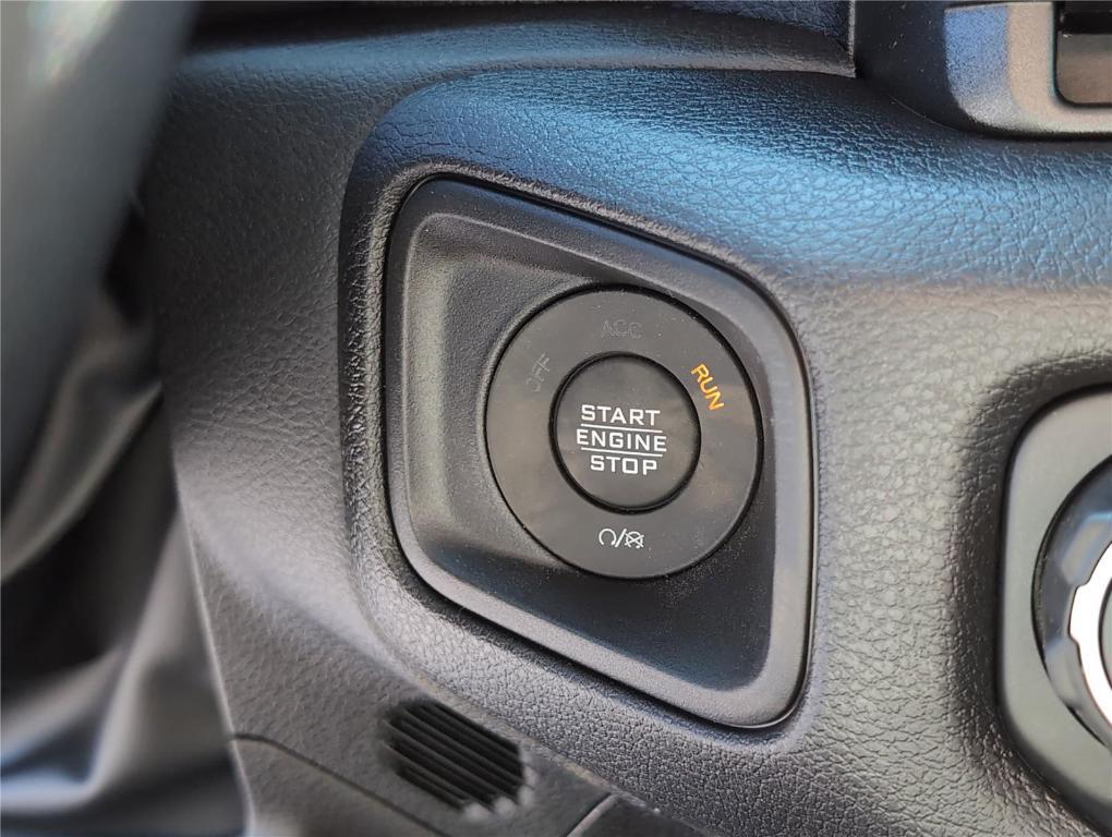 new 2025 Jeep Wrangler car, priced at $42,329
