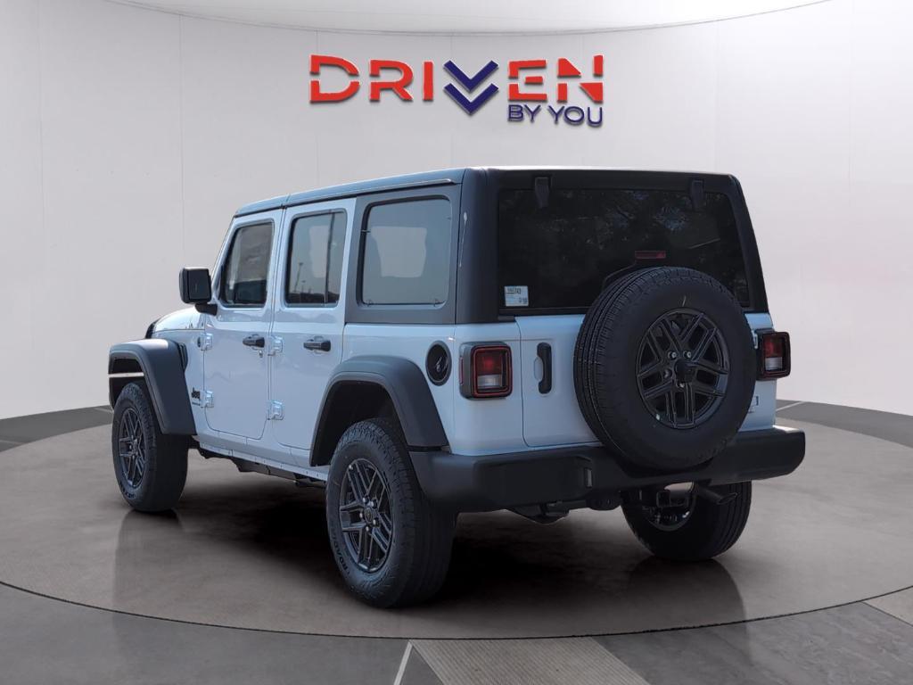 new 2025 Jeep Wrangler car, priced at $39,829