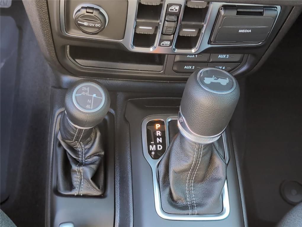 new 2025 Jeep Wrangler car, priced at $39,829