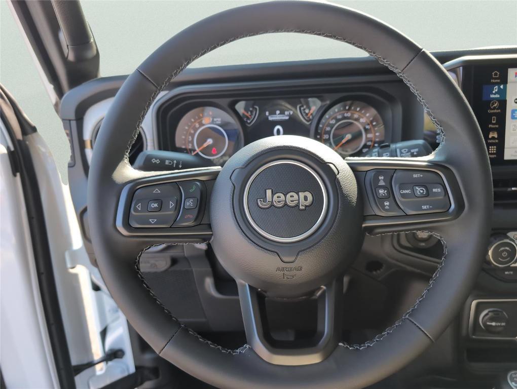 new 2025 Jeep Wrangler car, priced at $39,829