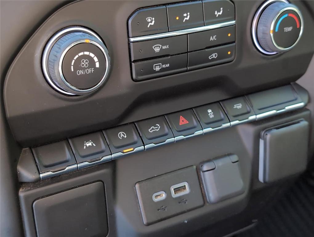 used 2023 Chevrolet Silverado 1500 car, priced at $30,913