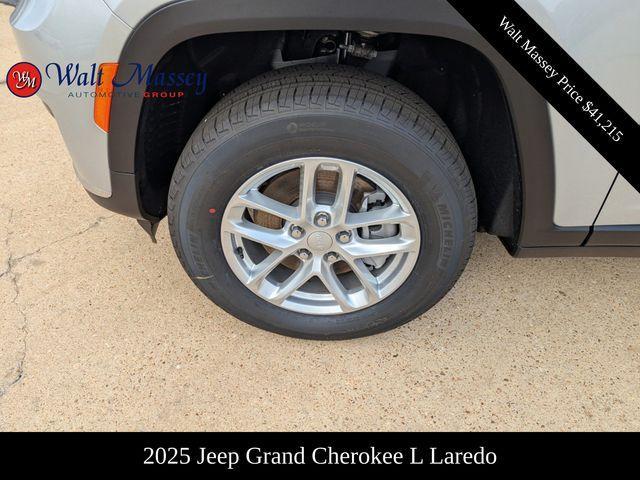 new 2025 Jeep Grand Cherokee L car, priced at $41,215