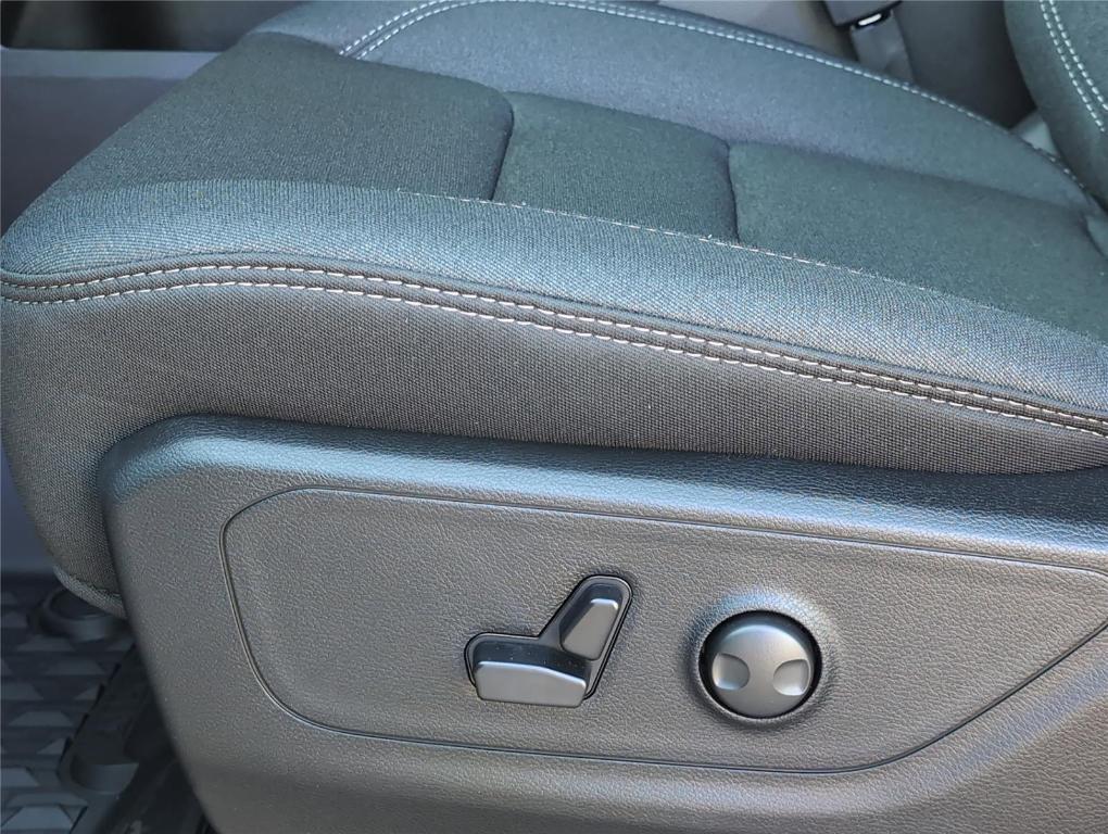 new 2026 Ram 1500 car, priced at $52,152