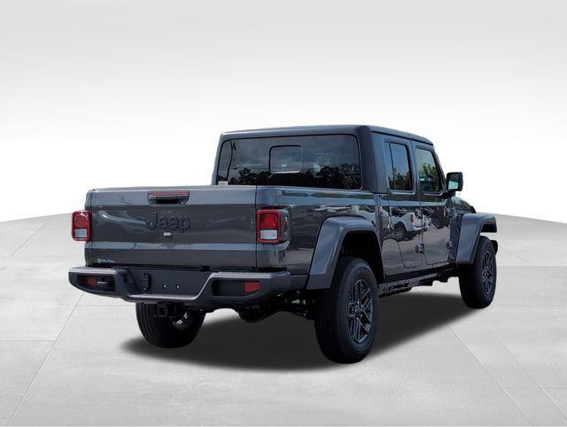 new 2025 Jeep Gladiator car, priced at $42,978