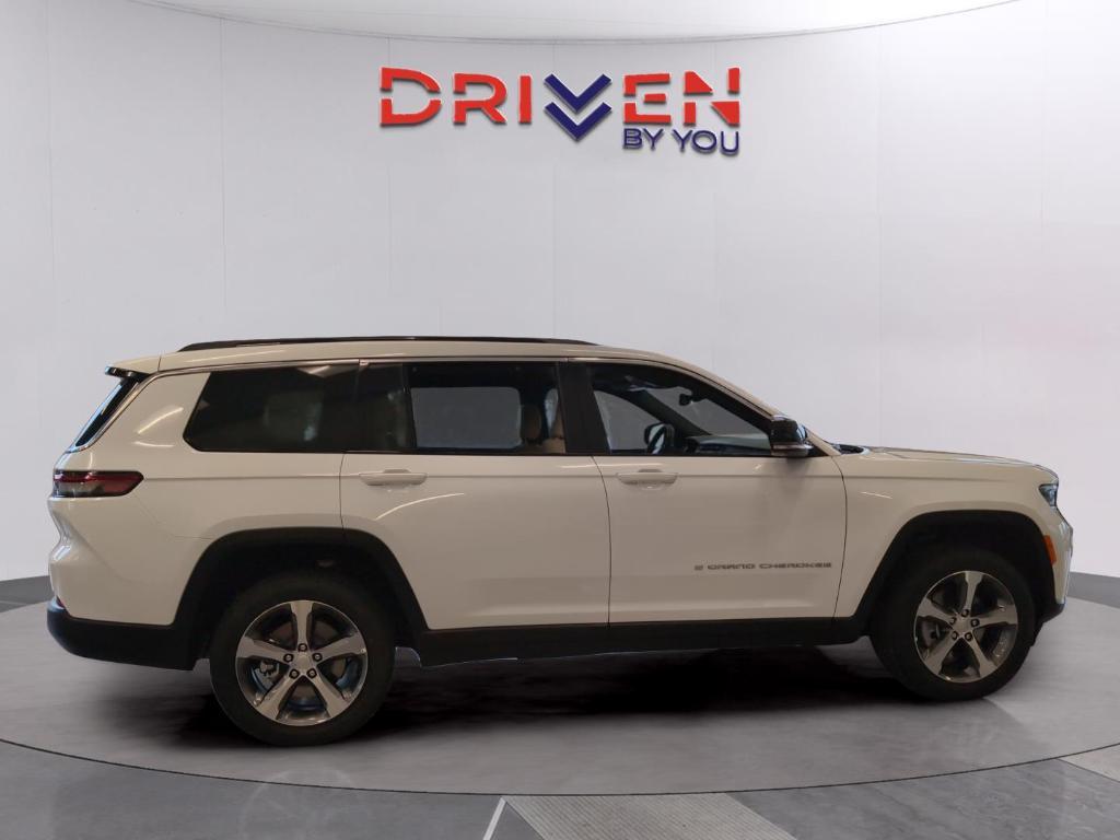 new 2025 Jeep Grand Cherokee L car, priced at $50,343