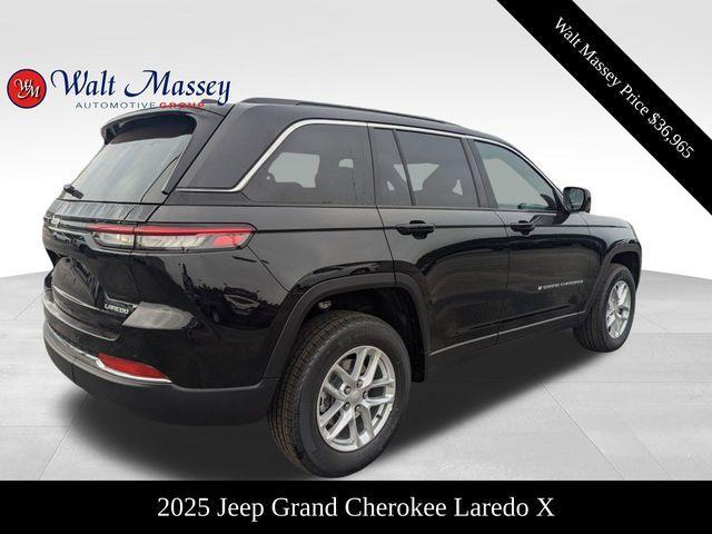 new 2025 Jeep Grand Cherokee car, priced at $41,465