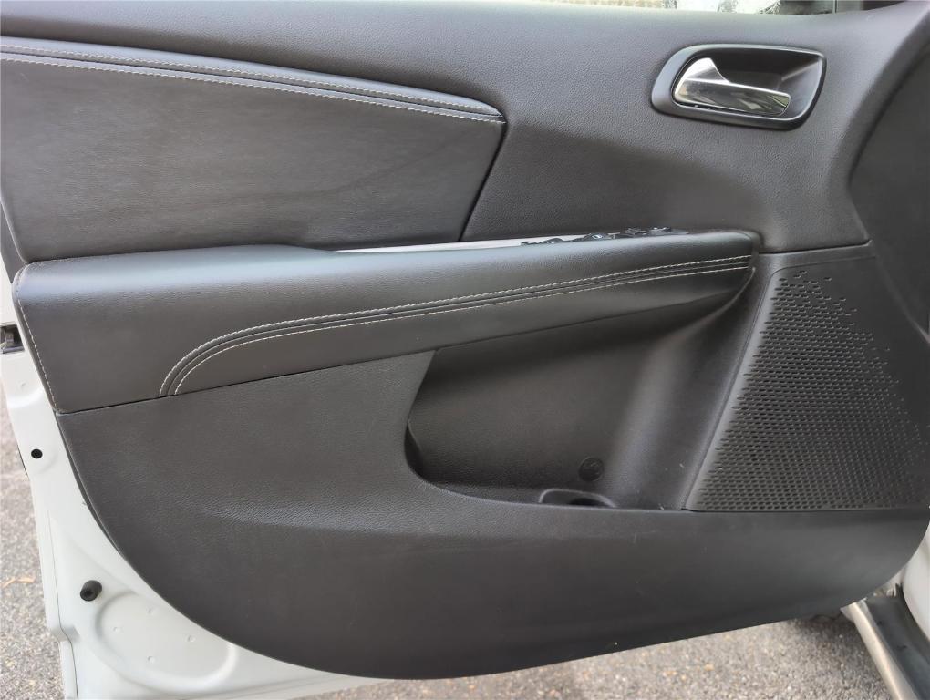 used 2020 Dodge Journey car, priced at $10,999