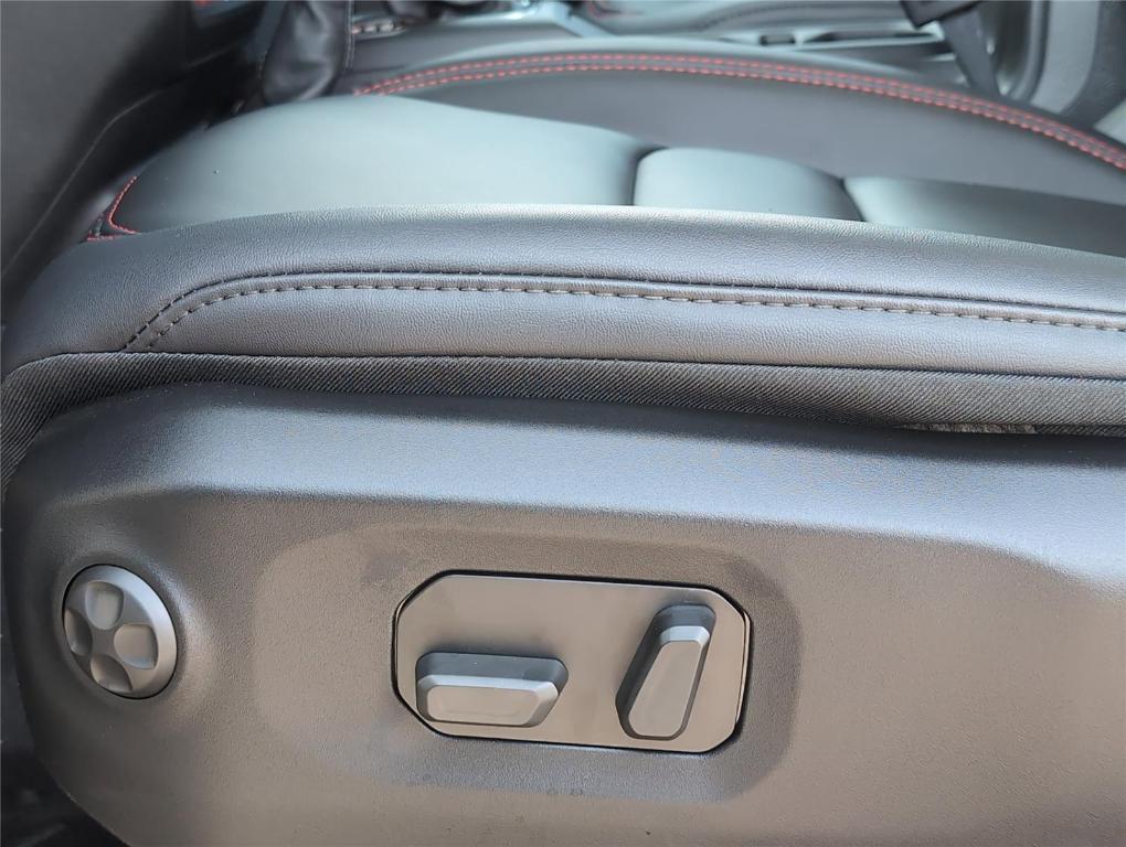 new 2026 Jeep Wrangler car, priced at $58,623