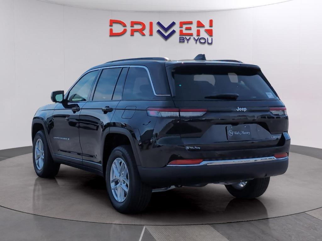new 2025 Jeep Grand Cherokee car, priced at $35,745