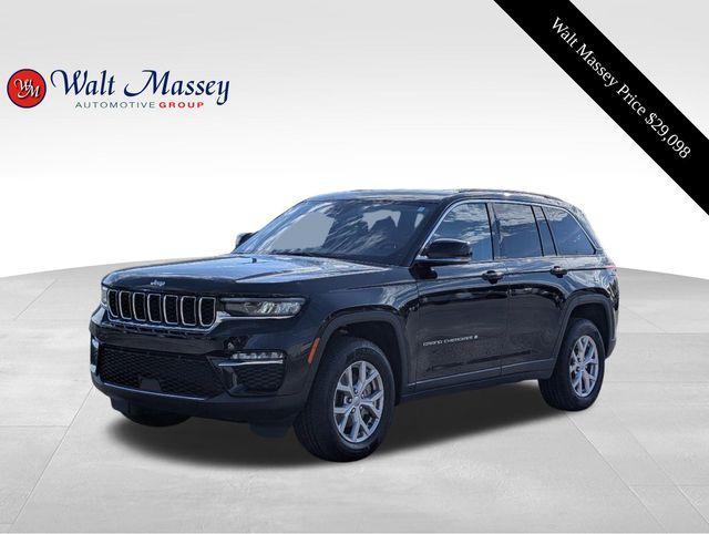 used 2022 Jeep Grand Cherokee car, priced at $29,098