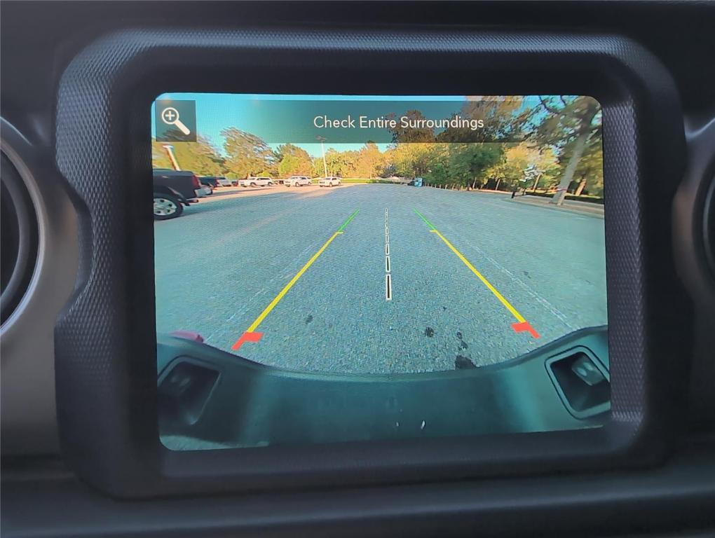 used 2021 Jeep Gladiator car, priced at $27,899