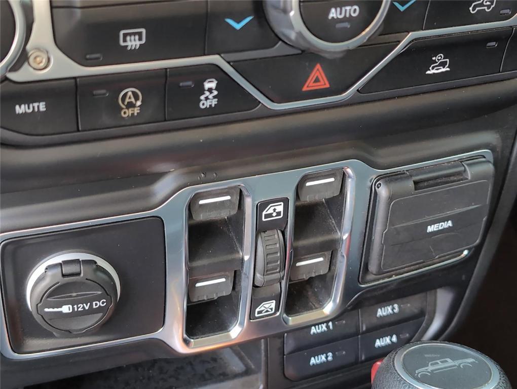 used 2021 Jeep Gladiator car, priced at $27,899