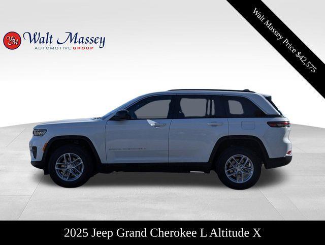 new 2025 Jeep Grand Cherokee L car, priced at $47,075