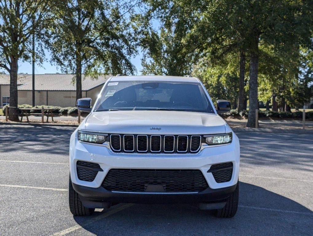 new 2025 Jeep Grand Cherokee L car, priced at $39,423