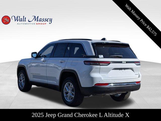 new 2025 Jeep Grand Cherokee L car, priced at $47,075