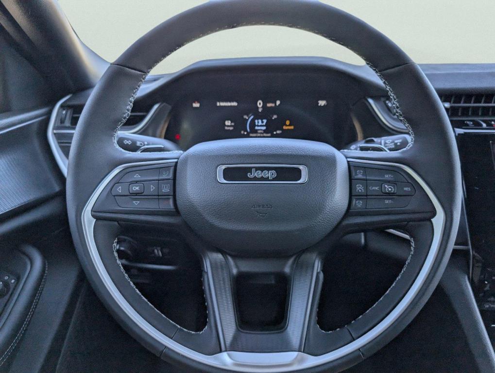 new 2025 Jeep Grand Cherokee L car, priced at $43,423