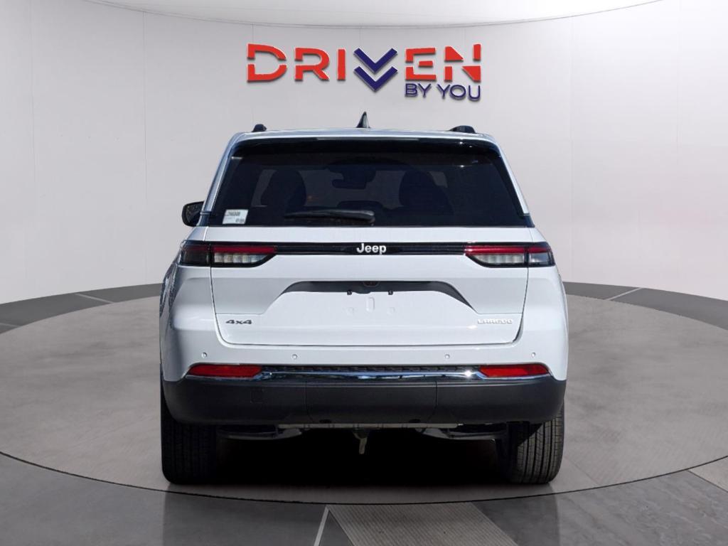 new 2025 Jeep Grand Cherokee L car, priced at $43,423