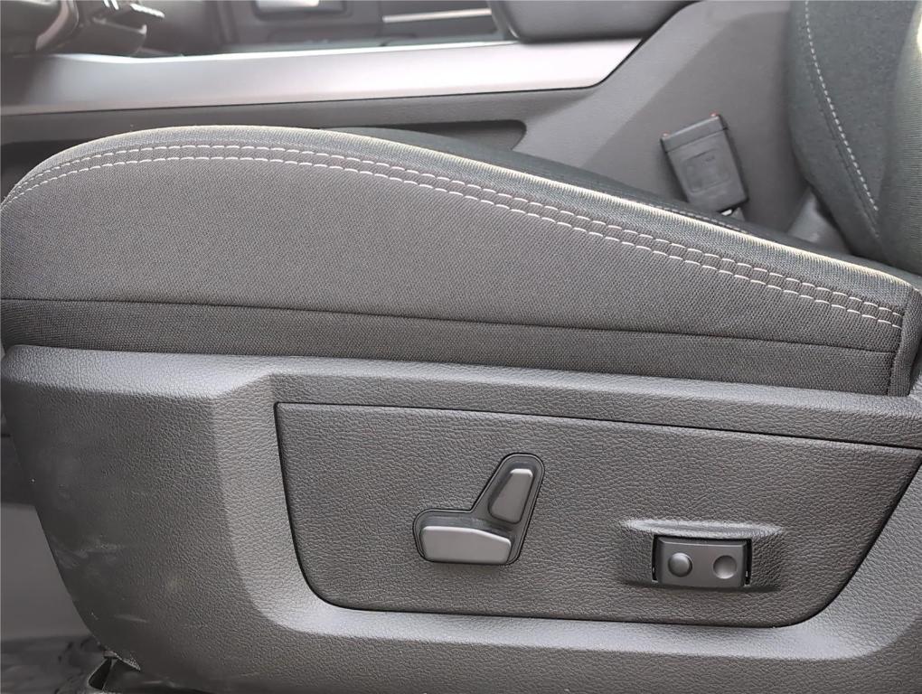 new 2025 Ram 2500 car, priced at $67,727