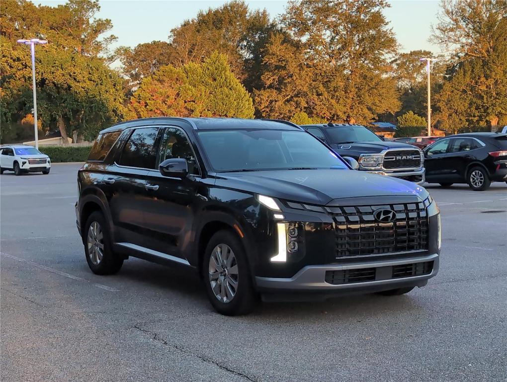 used 2023 Hyundai Palisade car, priced at $28,499