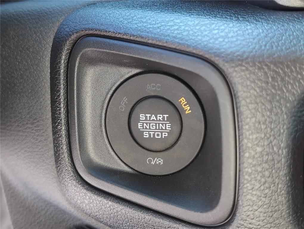 new 2025 Jeep Wrangler car, priced at $38,347